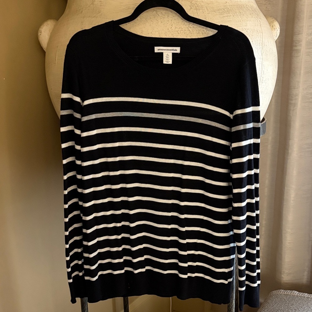 Amazon Essentials Women's Black and White Striped Crewneck Sweater